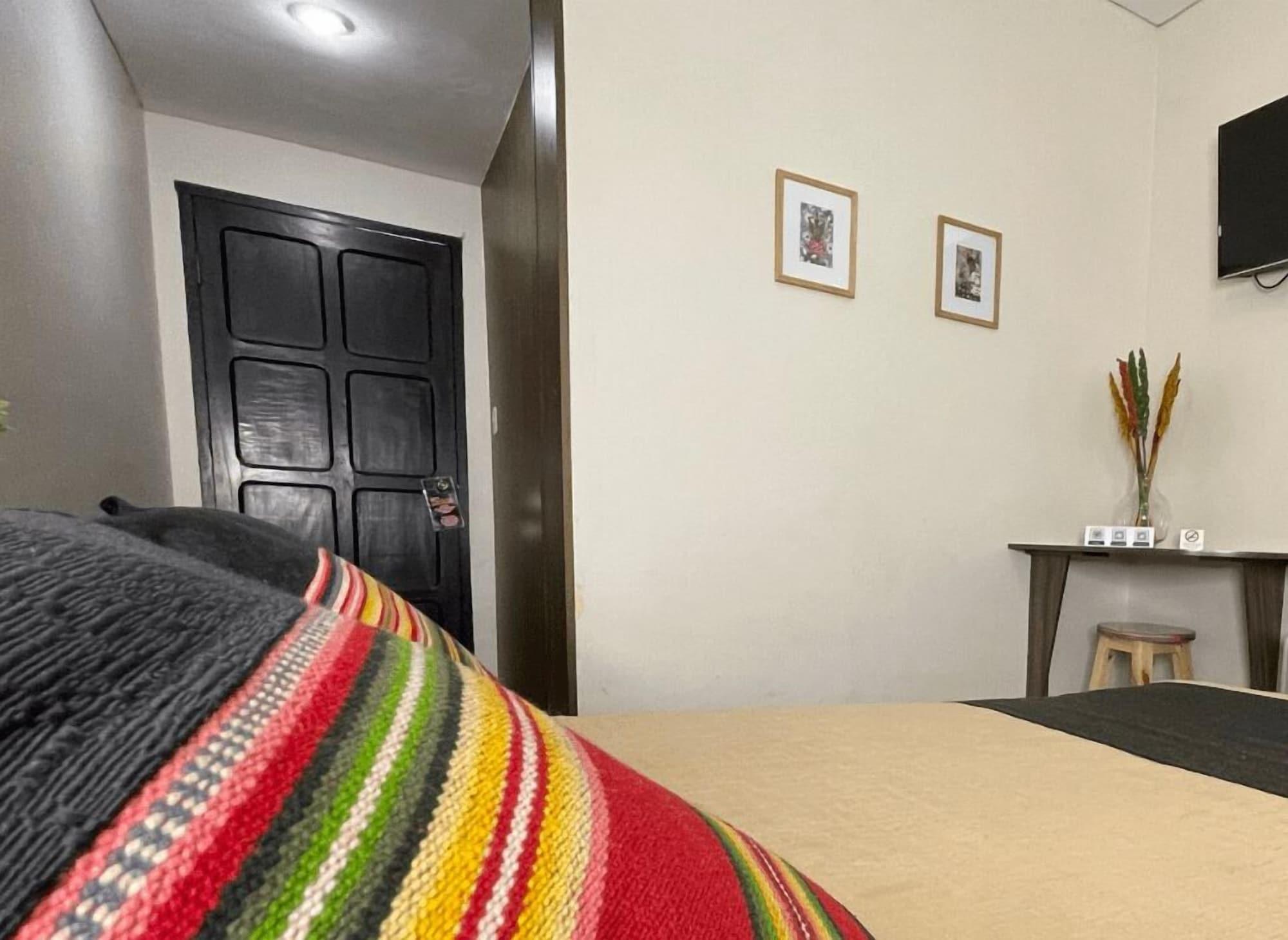 לה פאז Hotel Sagarnaga מראה חיצוני תמונה